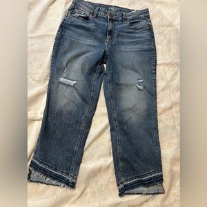 Maurice’s Edgely Women's Dark Blue Ankle Cropped Distressed Jeans